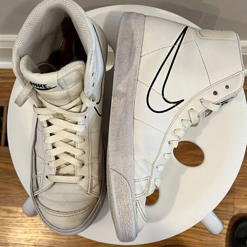 Nike Blazer Mid 77 Kids Size 5Y White‎ Good Multi Swoosh FN7788-100